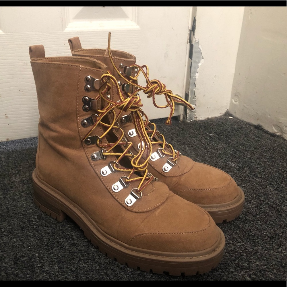 F21 tan combat boots - Picture 1 of 8